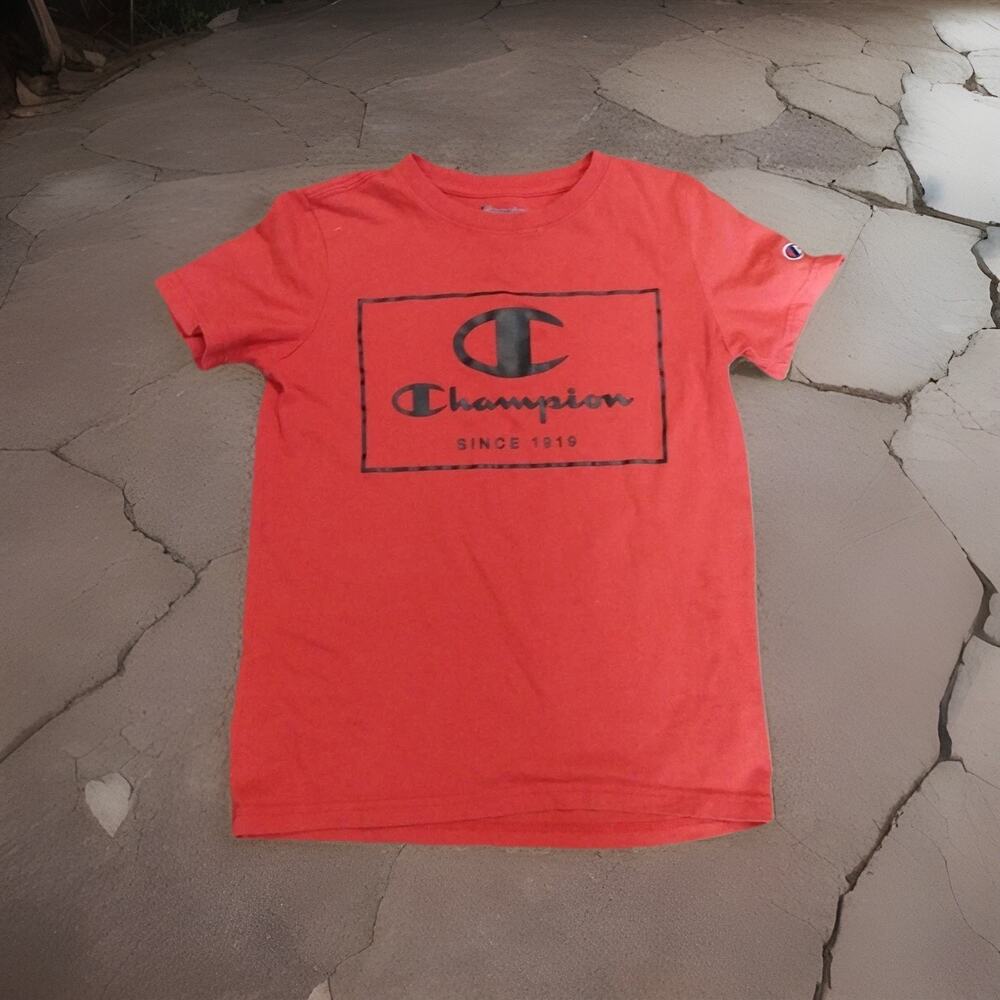 Boys Size Medium Red Champion Tshirt Fast Shipping! Bundle